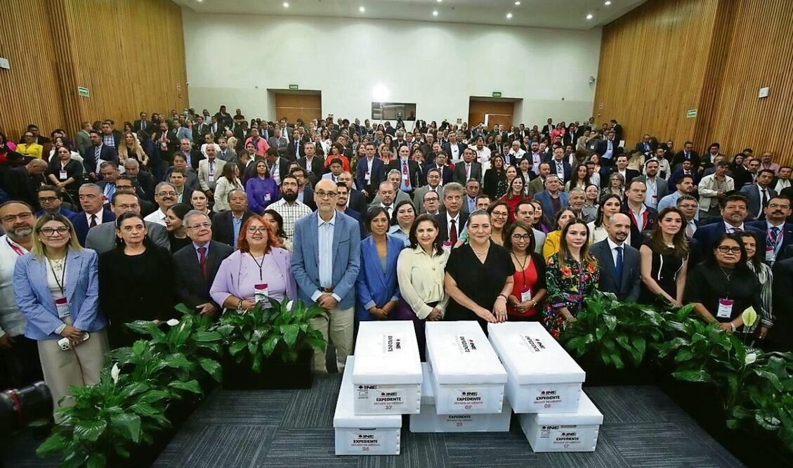 El INE entregó al Tribunal todos los paquetes de los cómputos distritales de la elección presidencial. Foto: Especial