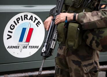 Francia eleva al máximo nivel de alerta terrorista a cuatro meses de Juegos Olímpicos