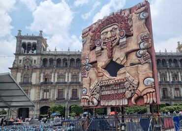 Avanza montaje de “Memoria luminosa” en el Zócalo; esculturas mexicas acompañarán videomapping por los 700 años de Tenochtitlan