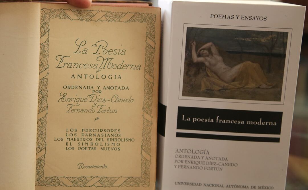 La Antología "La poesía francesa moderna", reeditada por la UNAM. Foto: Carlos Mejía/EL UNIVERSAL.