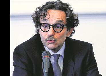 TEPJF pide a Quadri retirar tuits transfóbicos