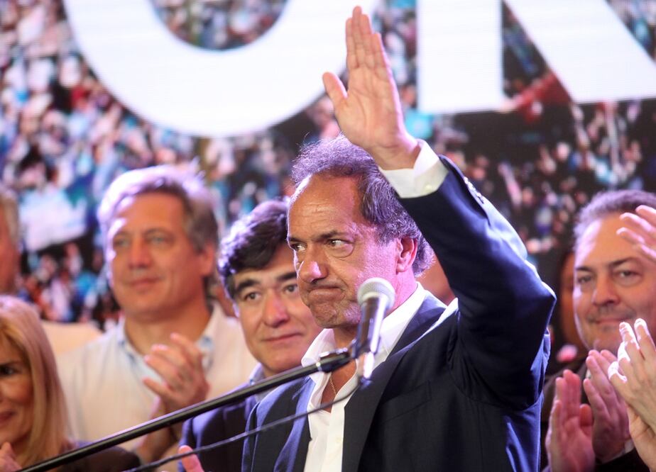 Scioli reconoce victoria de Macri en Argentina