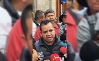 "Aún estamos lejos de conocer el paradero de los 43 normalistas", lamenta abogado; finaliza reunión de familiares con Sheinbaum