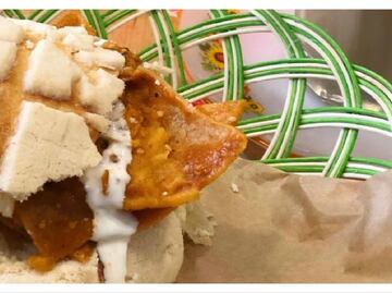 Concha rellena de chilaquiles, el nuevo antojo chilango