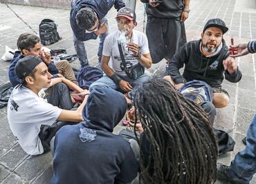 Celebran aniversario de fallo a favor de uso de marihuana