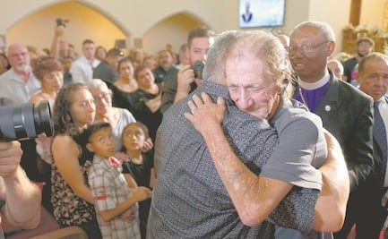 Muere Antonio Basco, hombre que perdió a su "primer amor" en tiroteo en Walmart de Texas