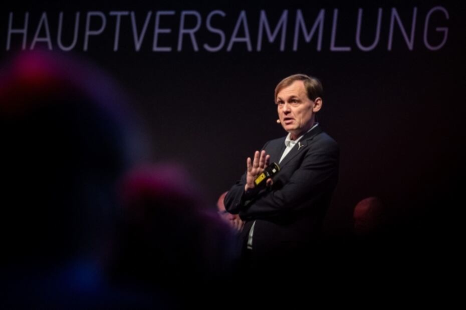 Adidas ficha al director ejecutivo de su rival Puma, que está en dificultades financieras