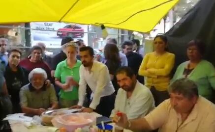 Video. Vecinos de Zapata 252 acusan a funcionario de ir "ebrio" a reunión