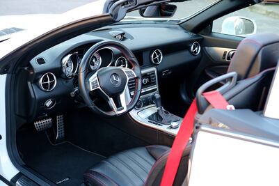 Accesorios básicos que no deben faltar en tu coche