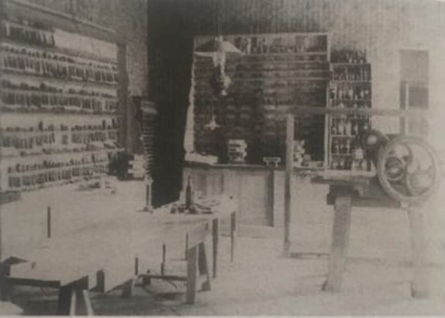 La primera fábrica mexicana de flores artificiales