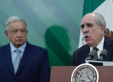 AMLO reporta que Pablo Gómez, titular de la UIF, “está muy bien” tras darle un “patatús”