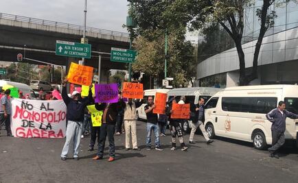 Protestan contra monopolio de gas; bloquean Barranca del Muerto