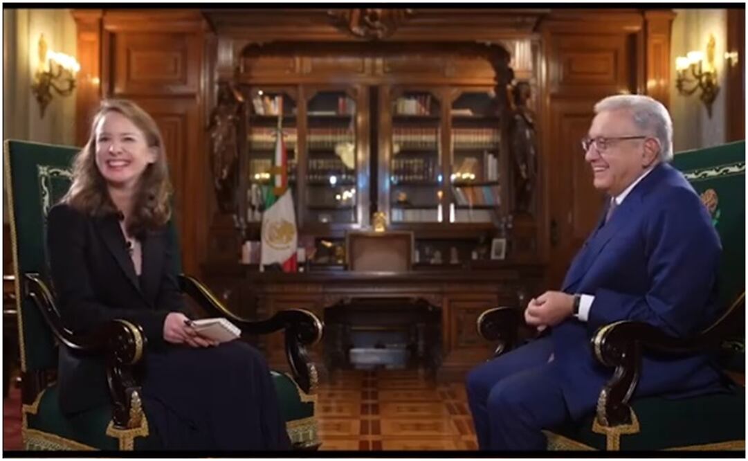 Andrés Manuel López Obrador, presidente de México y la periodista Inna Afinogenova. Foto: Captura de pantalla