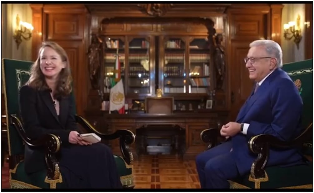 Andrés Manuel López Obrador, presidente de México y la periodista Inna Afinogenova. Foto: Captura de pantalla