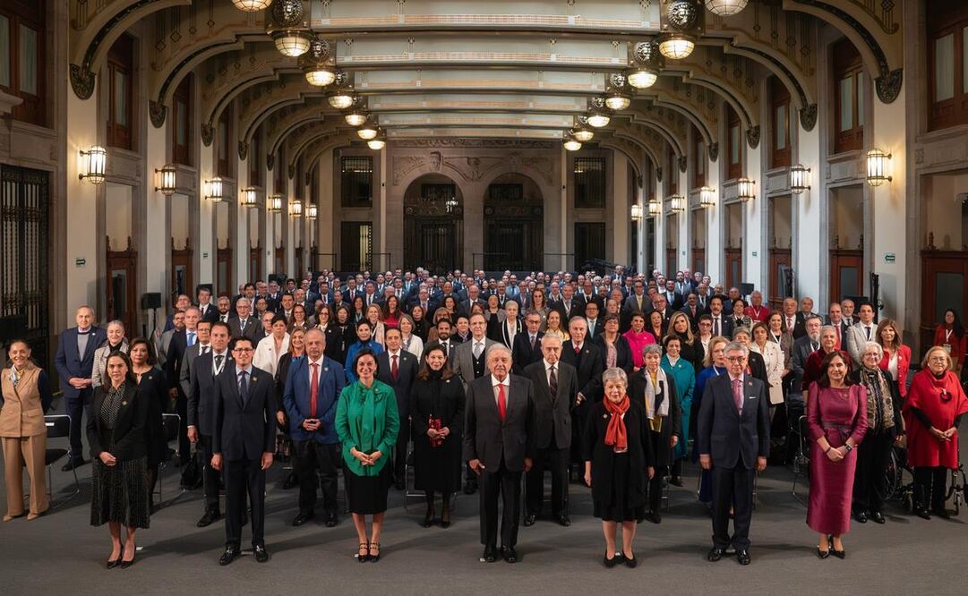 El Presidente calificó como “muy grato” el encuentro en Palacio Nacional con embajadores y cónsules. Foto: X @lopezobrador_
