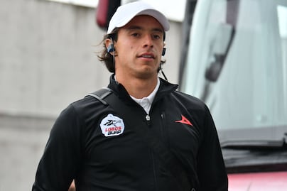 Ex portero de las Chivas celebra gol del Necaxa y es insultado