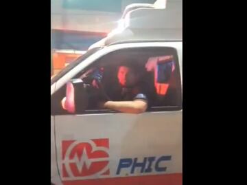 "Estás secuestrando a una ciudadana que se está convulsionando", denuncian a ambulancia patito en redes sociales