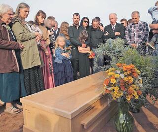 Sepultan a última víctima de masacre