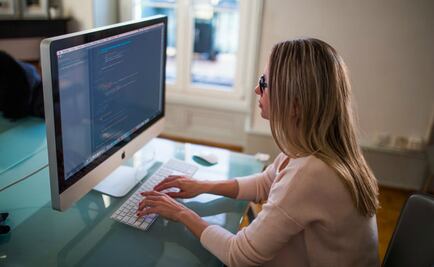  Las reglas de estilo que debes seguir para vestir correctamente en la oficina