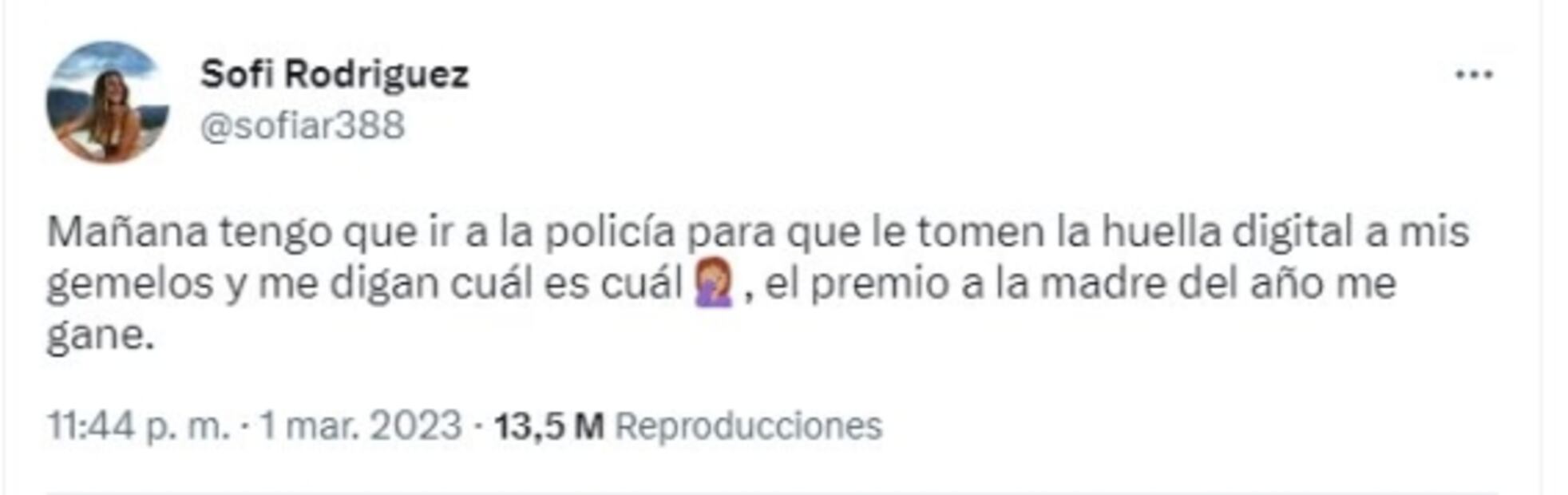 Mamá pide ayuda a policía porque no logra distinguir a sus gemelos: “el premio a la madre del año”