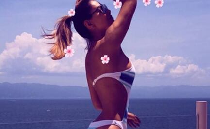 Ninel Conde celebra en bikini el triunfo de México