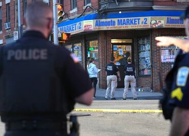 Bebé nace después de que su madre fuera baleada en Massachusetts, pero no logra sobrevivir