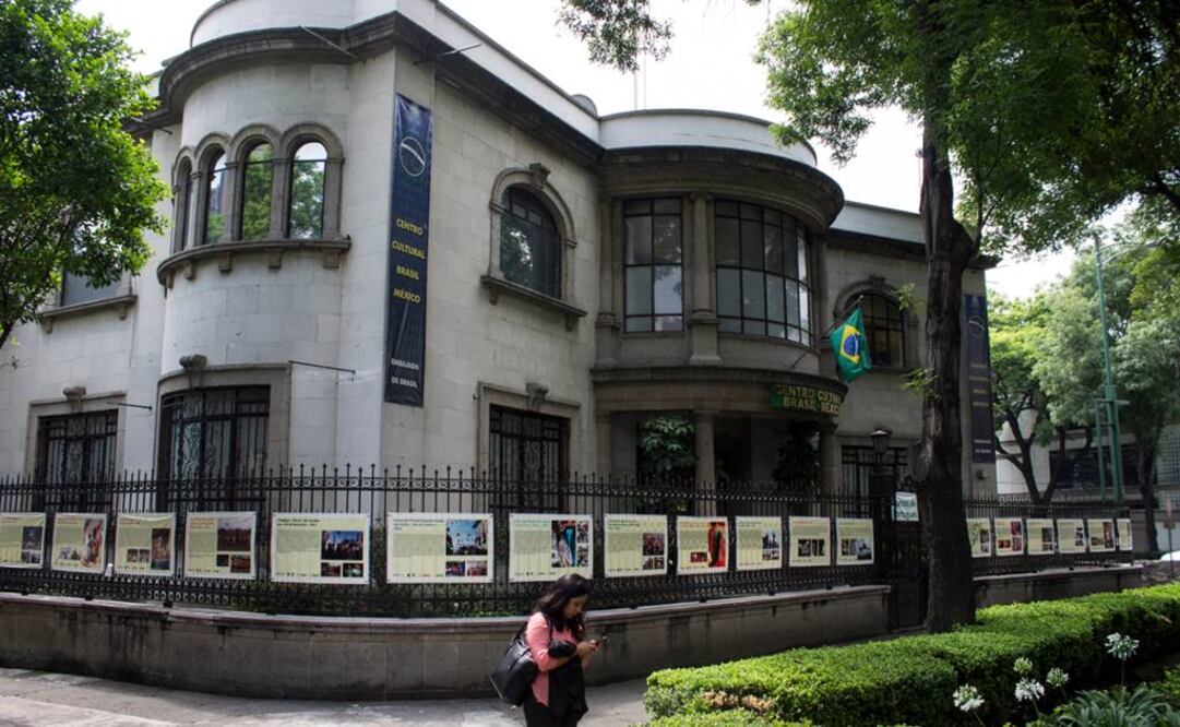 El Centro Cultural Brasil México se ha convertido en refugio tanto para la comunidad brasileña en el país como para los mexicanos interesados en aprender sobre la cultura carioca.
