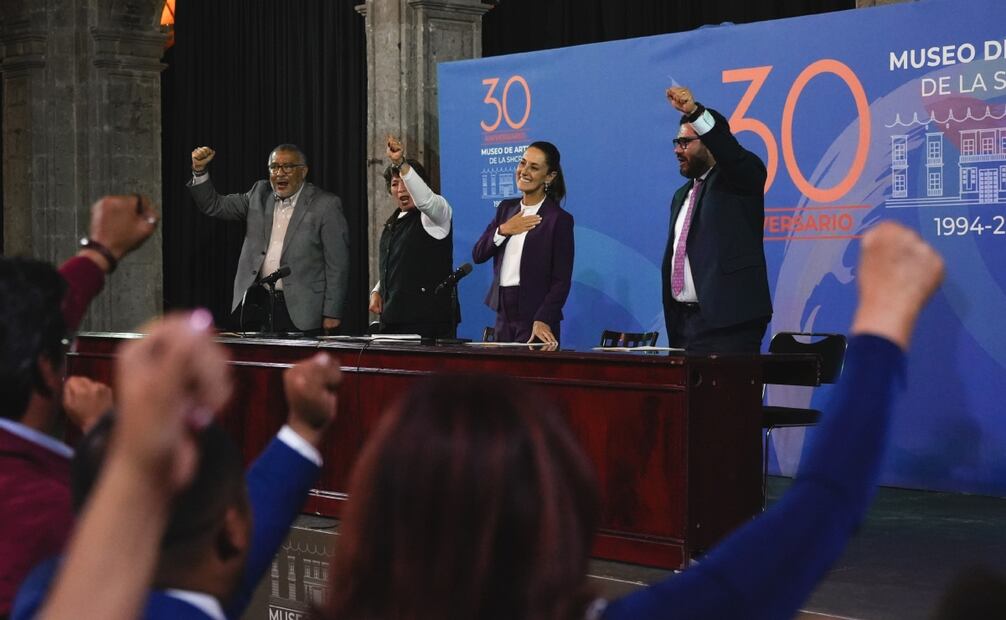 Sheinbaum se reúne con Delfina Gómez y presidentes municipales del Edomex; “¡no está sola!”, la reciben. Fotos de la cuenta de @Claudiashein