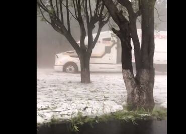 Vuelve a granizar y cierran vialidades en Jalisco