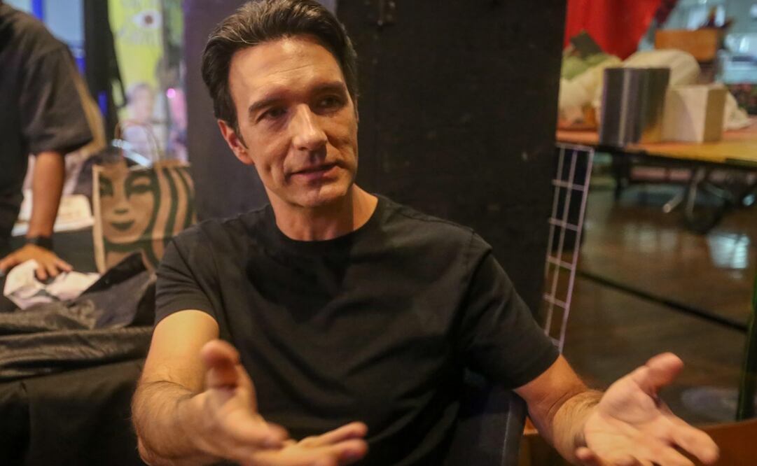 El cantante habló sobre su relación con la actriz Sandra Echeverría. Foto: Luis Camacho/ EL UNIVERSAL