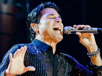 Detalle en el rostro de Chayanne desata críticas por sus arreglos estéticos