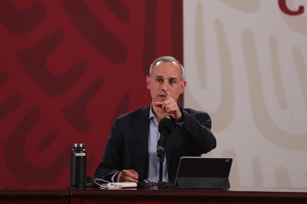Conferencia sobre Covid 19 en el salón Tesorería, con Hugo López-Gatell, José Luis Alomía y Jorge Trejo. FOTO: Valente Rosas