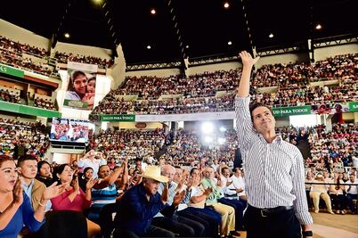 Peña Nieto amplía el Seguro Popular