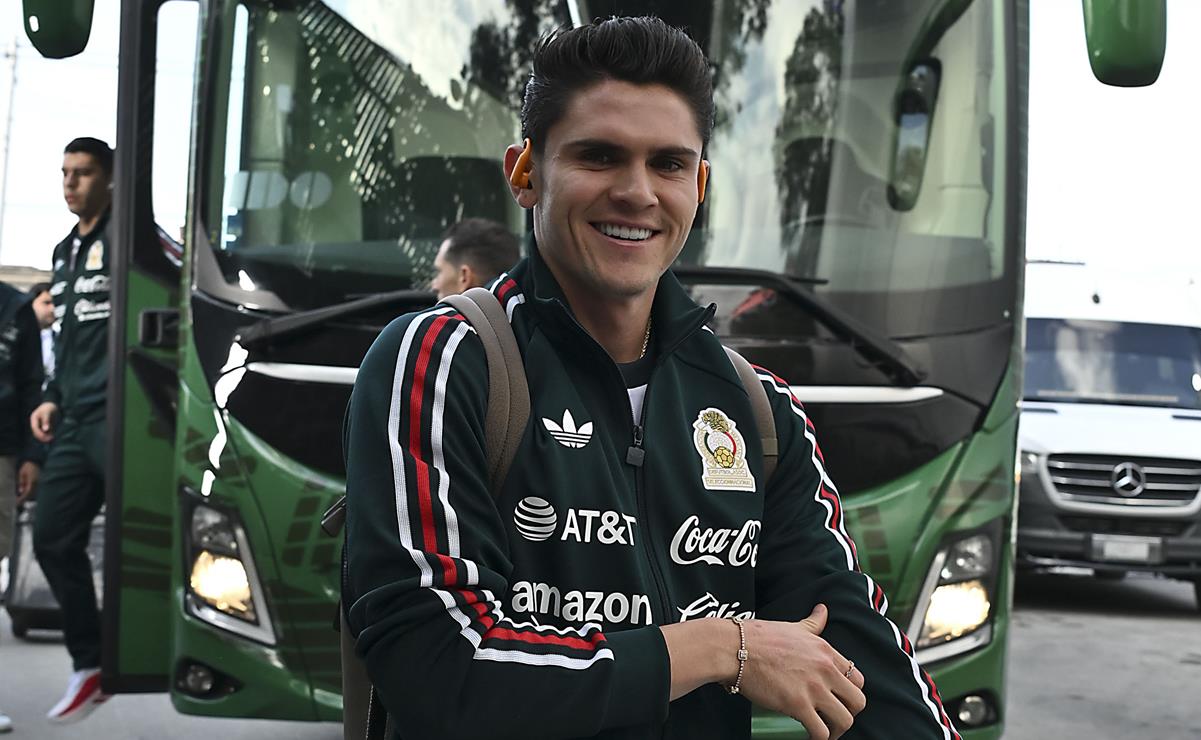 RT @UnivDeportes: ¿Adiós América??

Israel Reyes interesaría a gigante de la Serie A