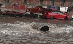 Fuertes lluvias generan encharcamientos en Los Reyes La Paz; activan brigadas de desagüe 