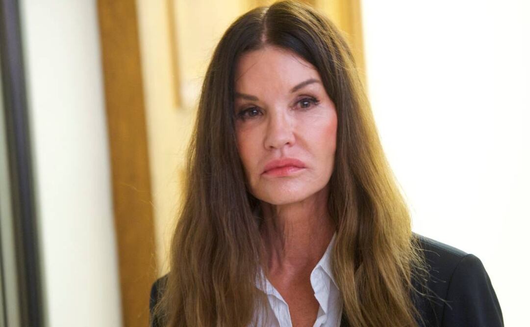 Dickinson aseguró que Cosby le dio una pastilla que la dejó inmovilizada y él la violó Foto: Reuters