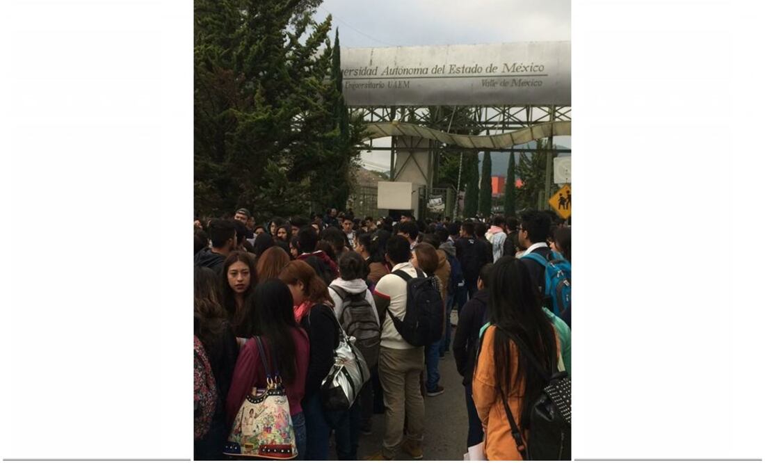 Alumnos de la UAEM realizan paro