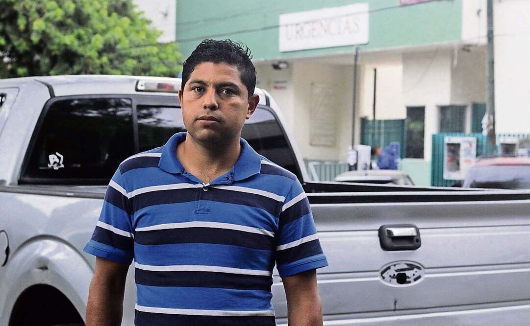 Adrián, hermano de Erick, quien conducía un microbús, dijo que Silza no se ha acercado. Foto: Fernanda Zamora / EL UNIVERSAL