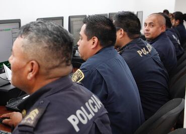 CDMX inaugura la primera ciberescuela para policías; buscan que terminen bachillerato