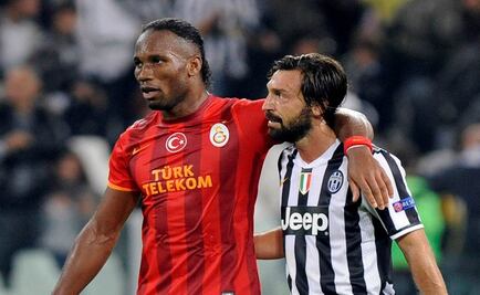 Andrea Pirlo y Didier Drogba serían Gallos