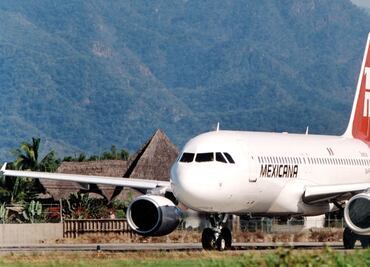 PRI exige evaluación urgente de Mexicana de Aviación; tuvo pérdidas por mil 808 mdp en su primer año, denuncia