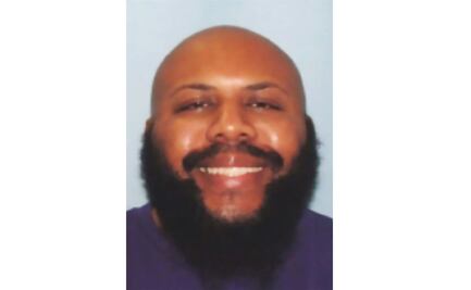 Hombre que emitió asesinato en Facebook burla cerco policial