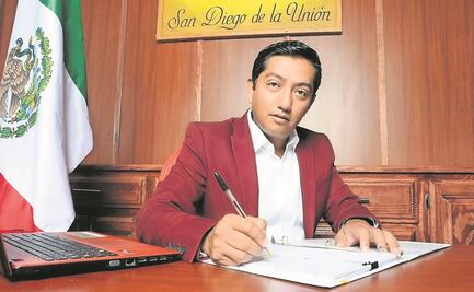 “Se monta en su macho” alcalde y no se disculpa