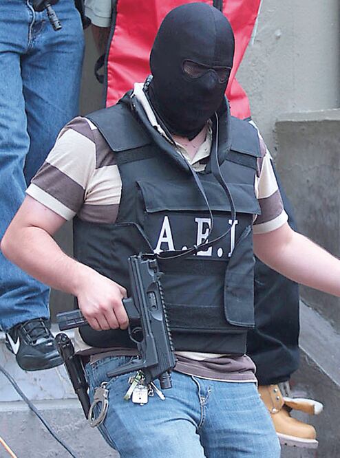 Acción. Enrique Meza fue detenido por agentes de la Procuraduría estatal, en noviembre (ESPECIAL)