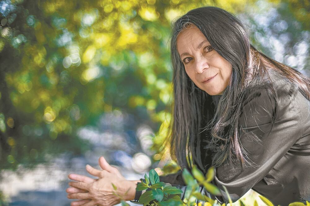 Carmen Boullosa es autora de El complot de los románticos y La otra mano de Lepanto, y de los poemarios La patria insomne y La memoria vacía , entre otros libros. Foto: ARCHIVO EL UNIVERSAL