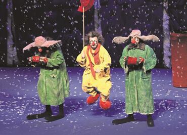 Reciben con calidez a Slava’s snow show