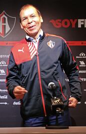 El ‘Profe’ Cruz viste de zorro; buscará el título con Atlas