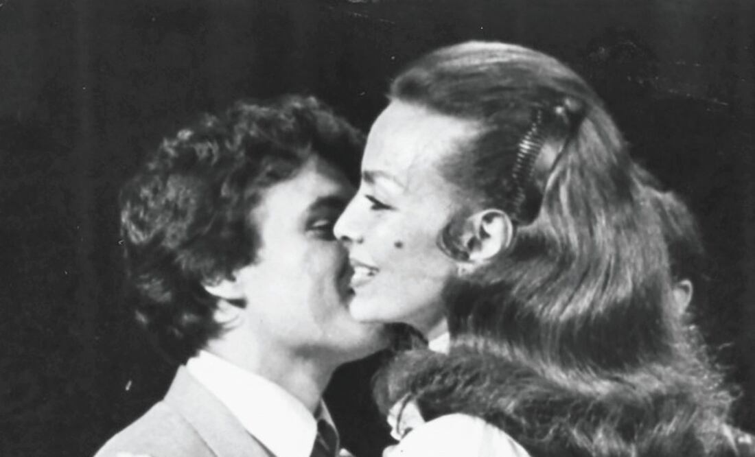 Varias veces le cantó a María Félix el tema que le compuso: “María de todas las Marías” (ARCHIVO EL UNIVERSAL)