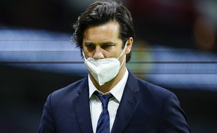 Santiago Solari regresó a los jugadores del América para ver la premiación del Monterrey