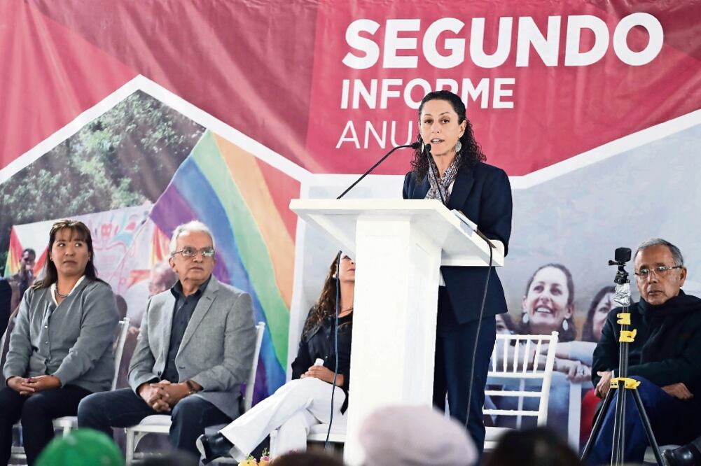 En su último informe, Claudia Sheinbaum cuestionó que la cúpula de los partidos perdieron el rumbo, privilegiando a un grupo frente a millones de mexicanos. (BERENICE FREGOSO. EL UNIVERSAL)